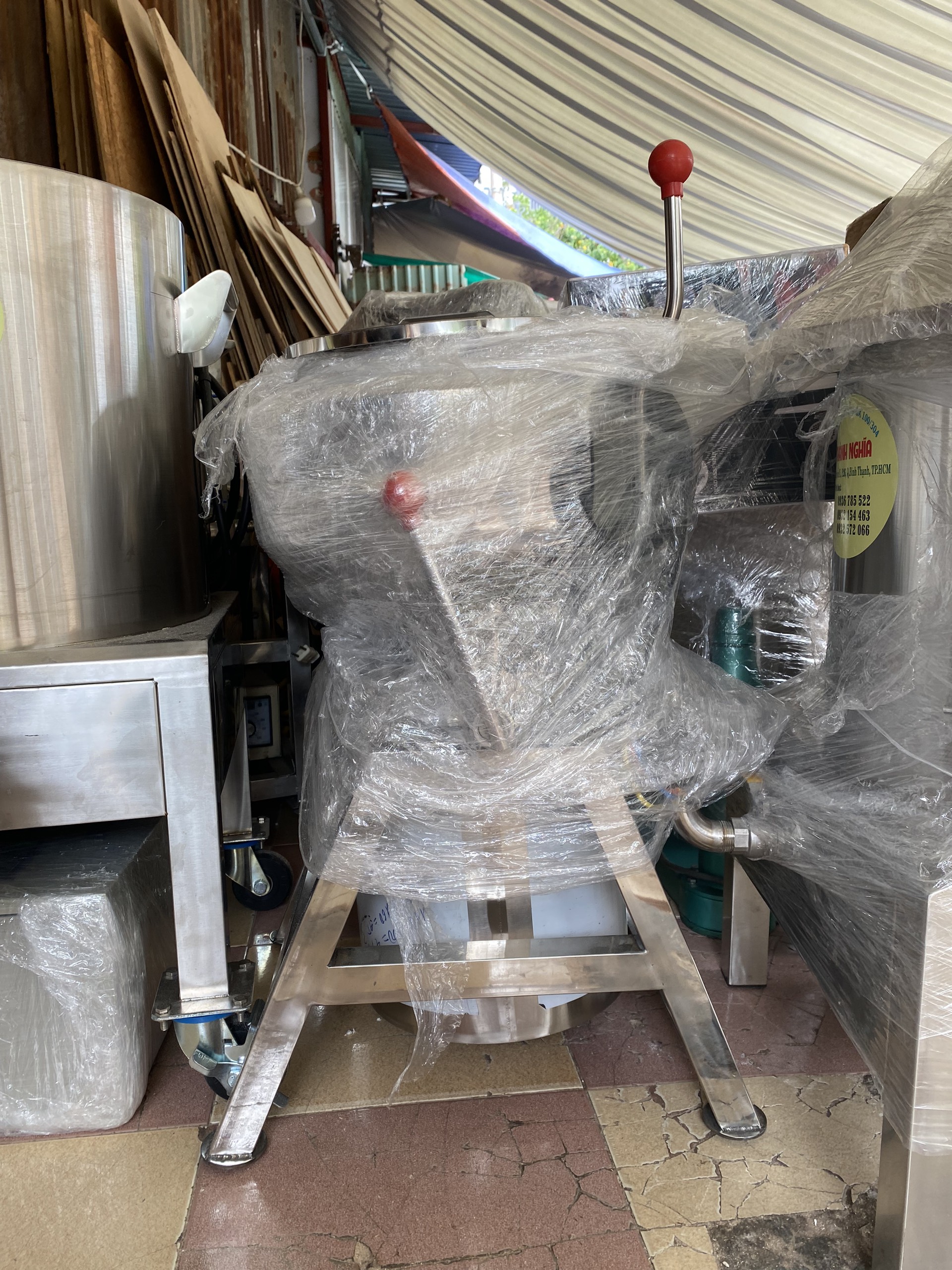 Gui-hang-cong-kenh-di-nuoc-ngoai-5