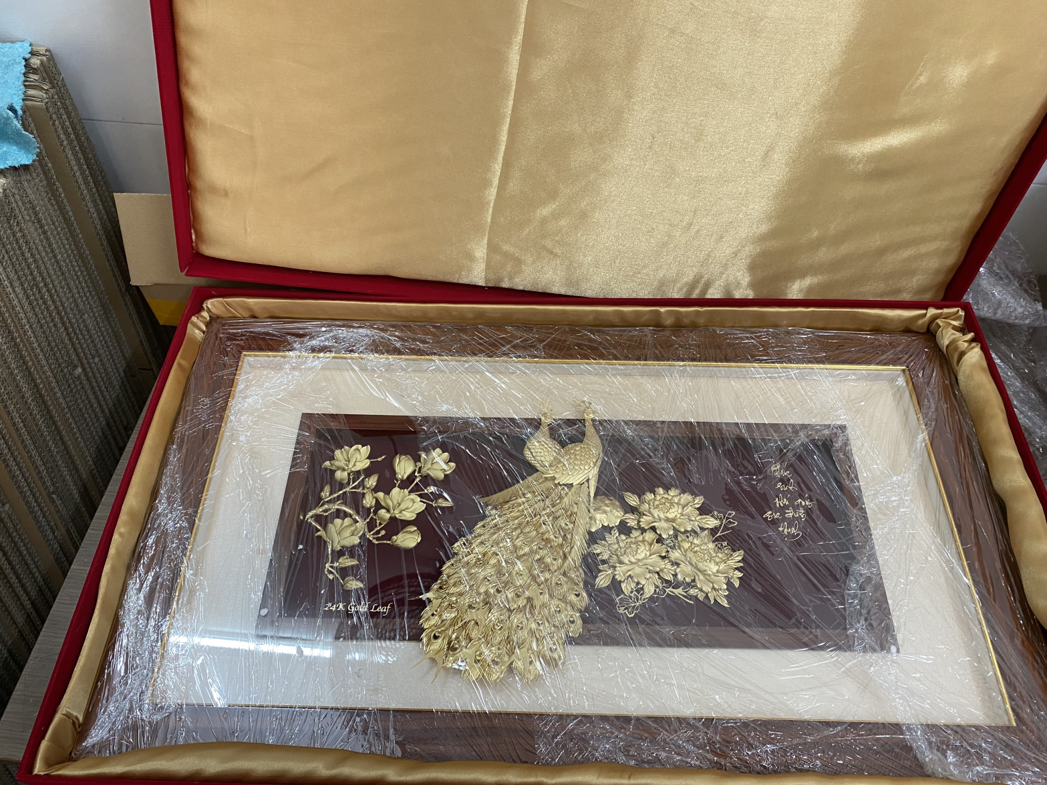 Gui-hang-cong-kenh-di-nuoc-ngoai-6-2048x1536