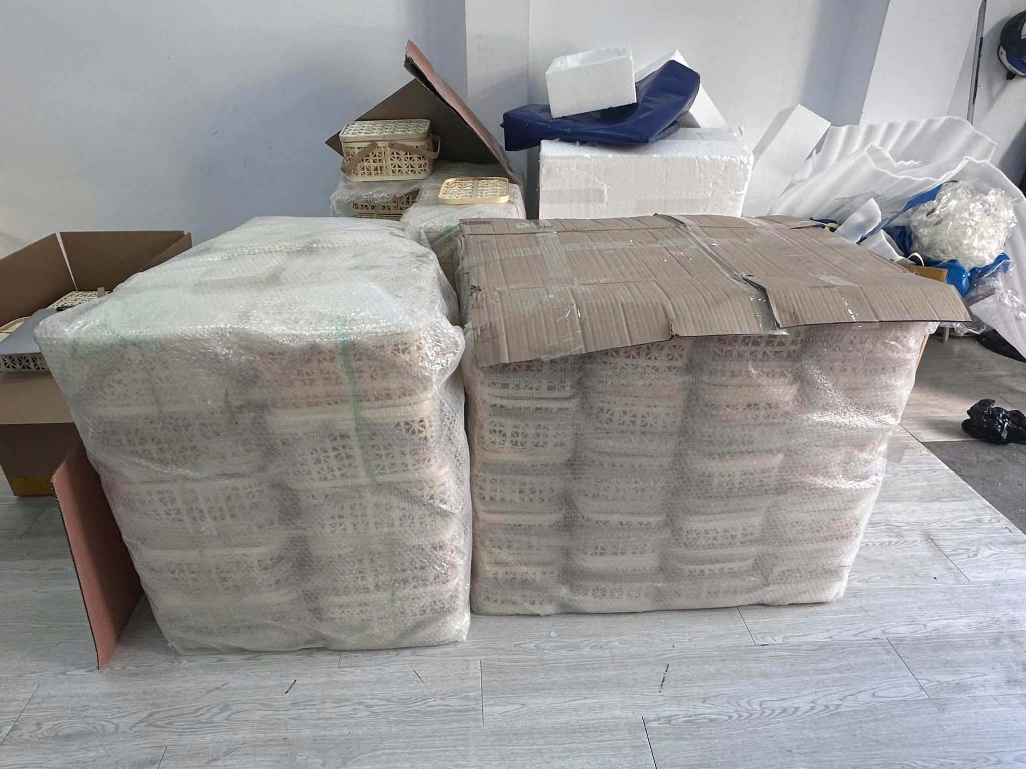 Hang-tau-van-tai-bien-quoc-te-tot-nhat-7-2048x1536