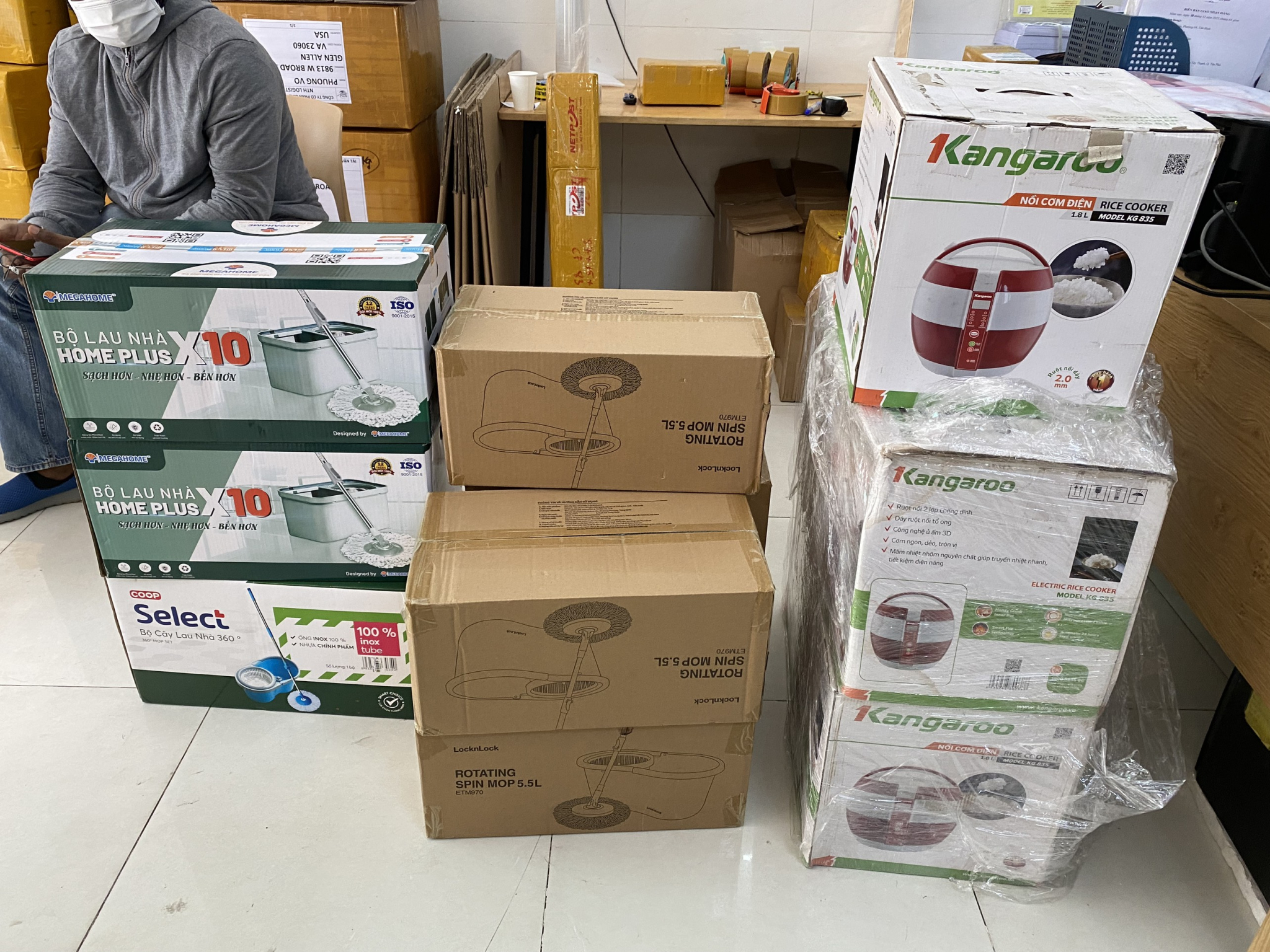 Thu-tuc-giay-to-can-co-khi-gui-hang-di-uc-9-2048x1536