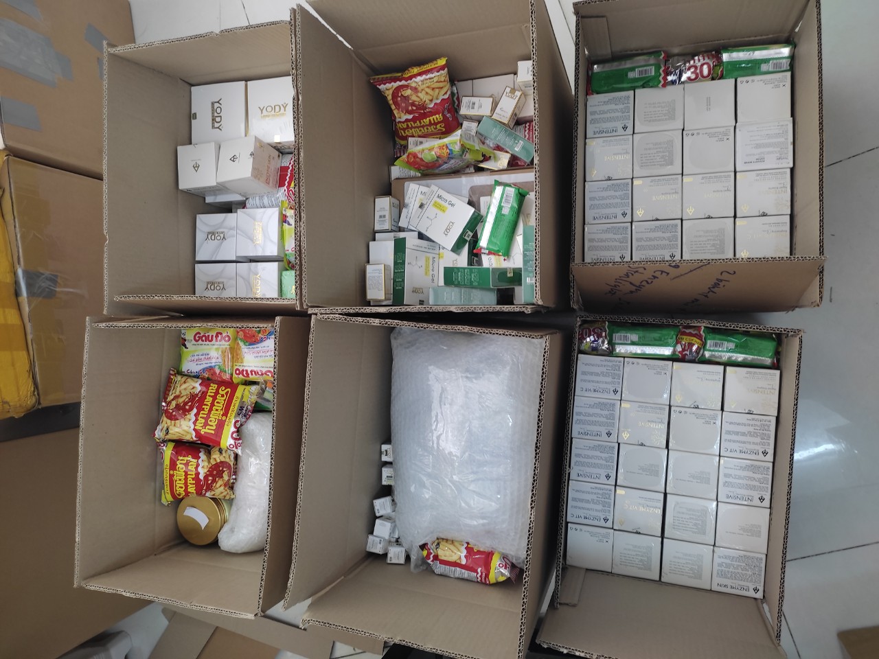 Thu-tuc-giay-to-can-co-khi-gui-hang-di-uc